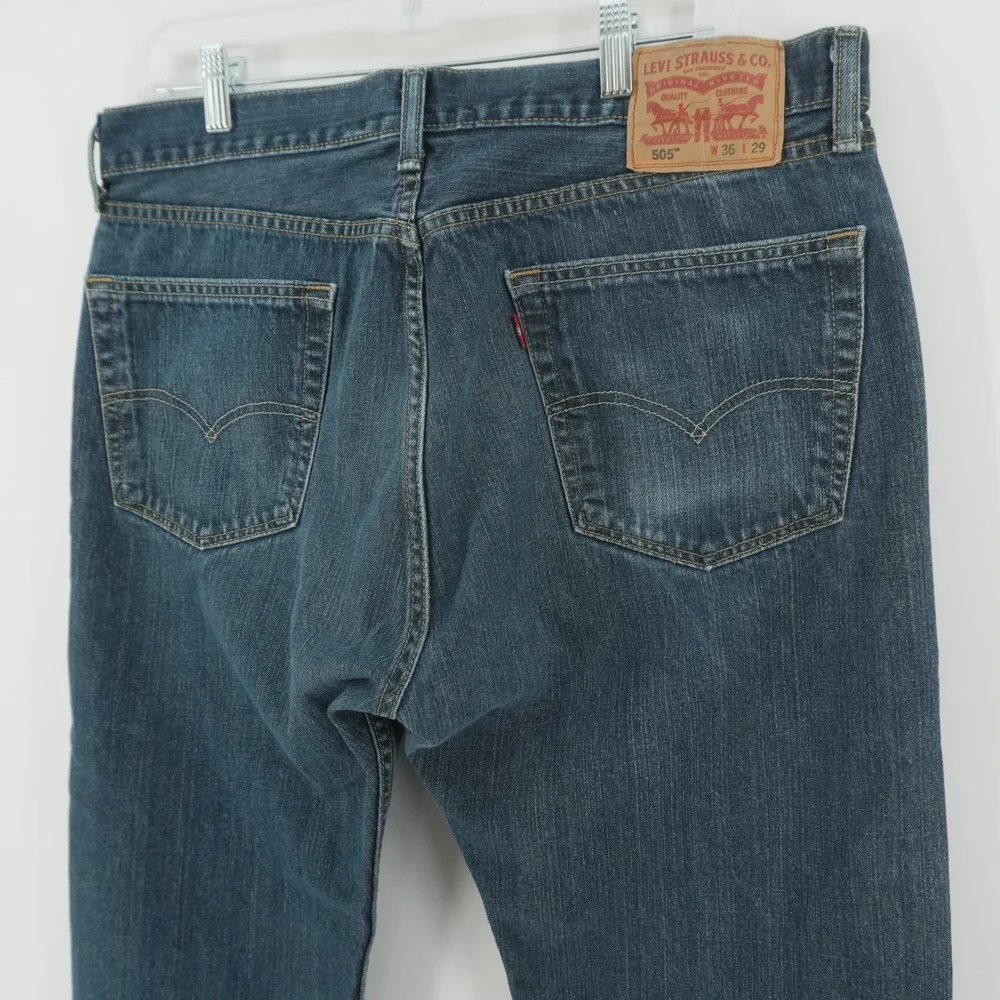 Levi's 505 Athletic Taper Jeans Mens 36x29 Blue Denim 100% Cotton 4090